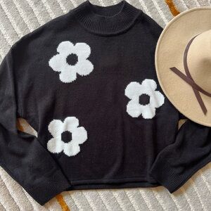 H&M Floral Black Sweater